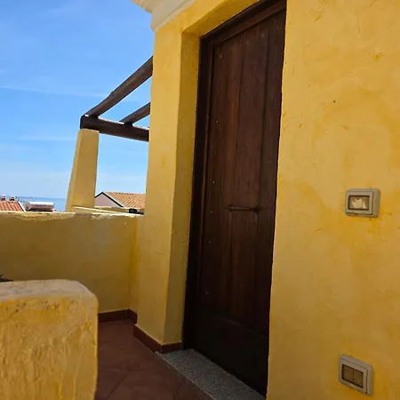 Appartamento Casa Silvia Sardinia Domus *